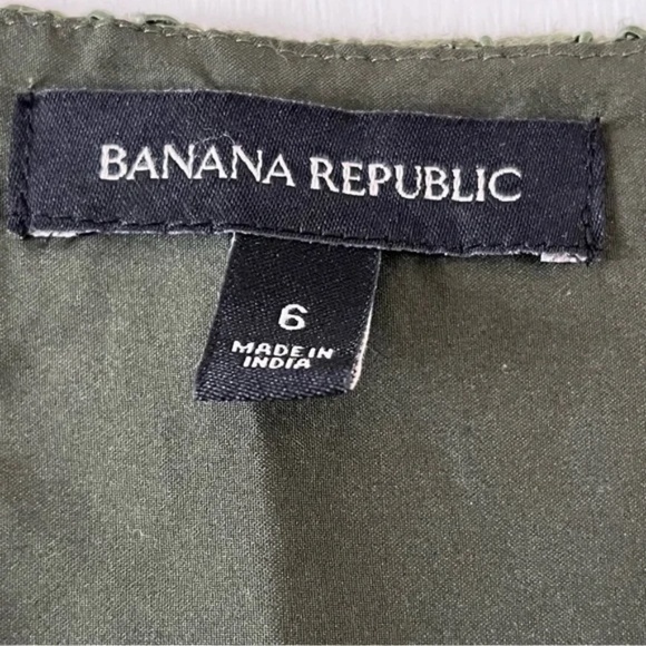 Banana Republic | Olive Green Cotton Blend Crocheted Lace V-Neck Dress, Size 6 - Picture 6 of 7